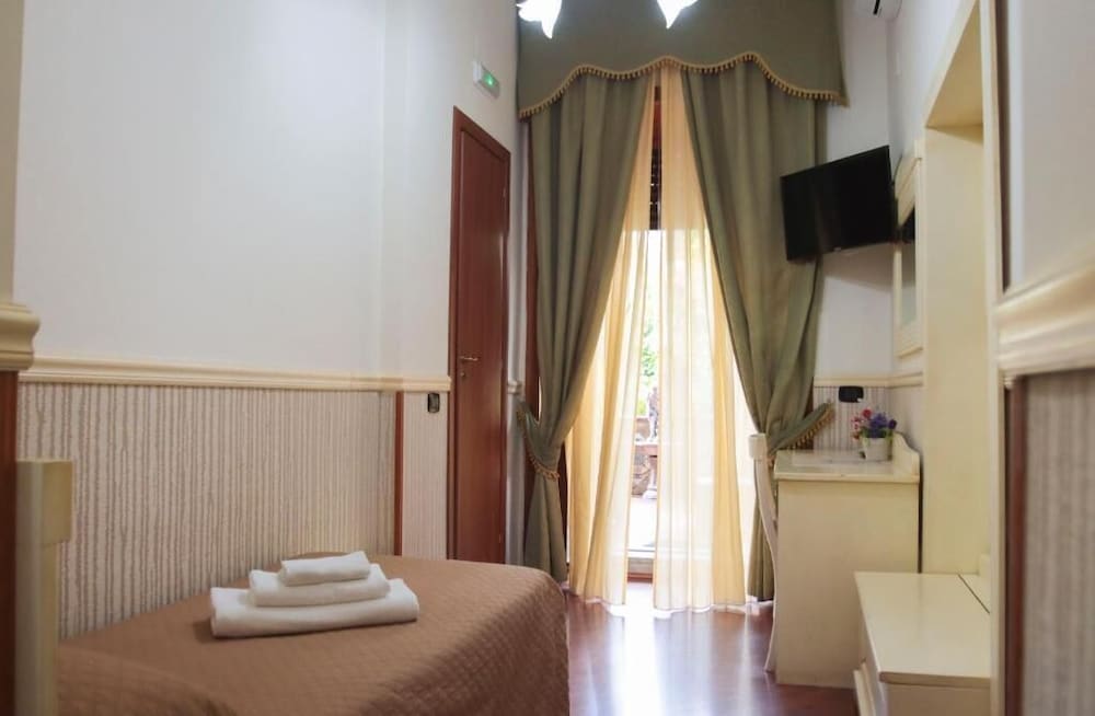 ROOM, SINGLE, TERRACE