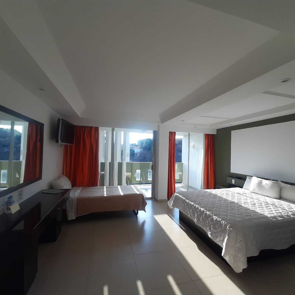 Hotel Borda Cuernavaca 3/49