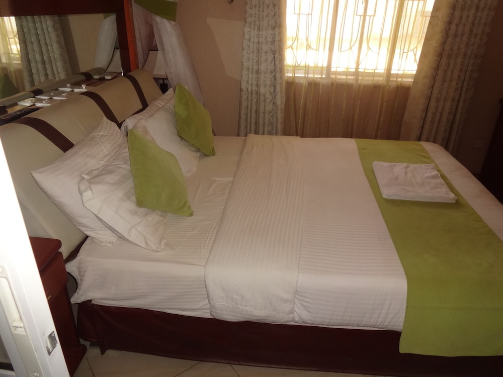 Milimani Holiday Resort 10/29