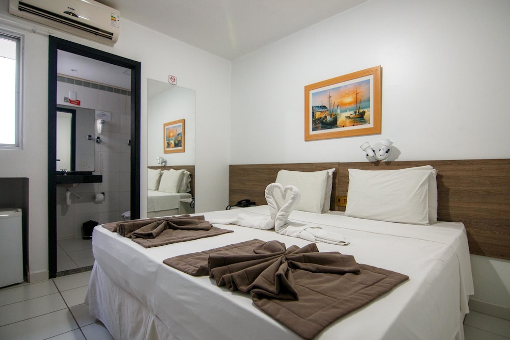 Tropico Praia Hotel 16/50