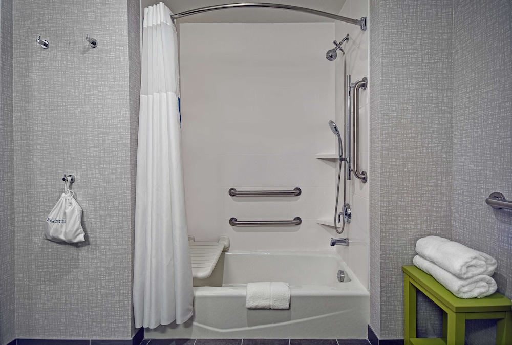 Hampton Inn Las Vegas Strip South 20/60