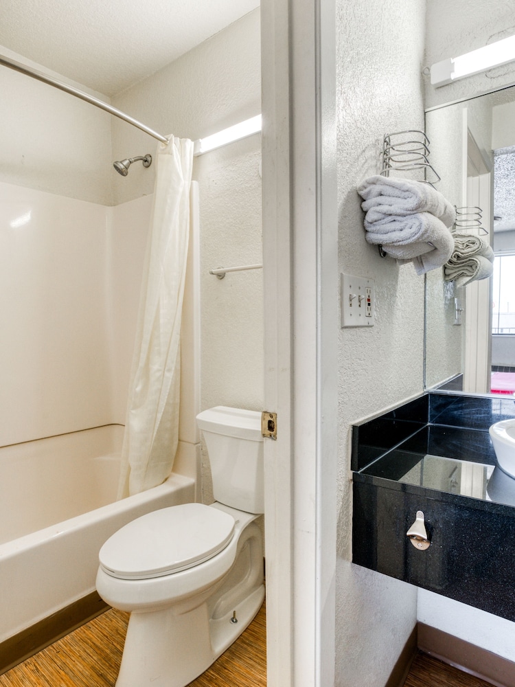 Motel6 Fort Worth, TX - East 42/45