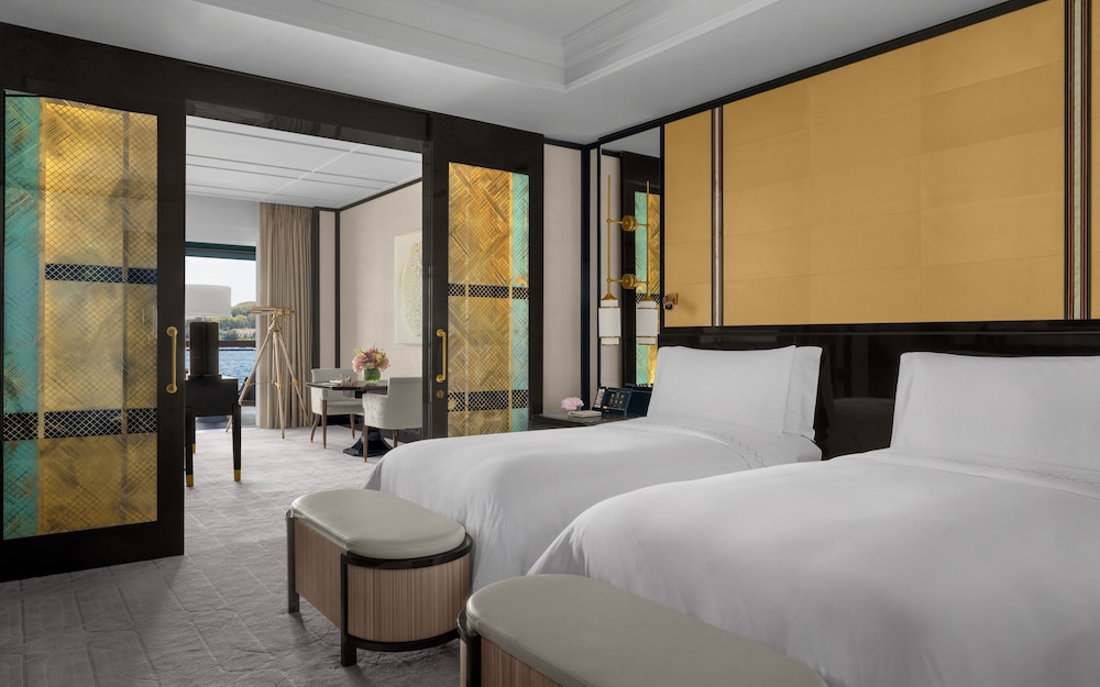 Bosphorus, Deluxe, Suite, 2 Double Beds, Balcony