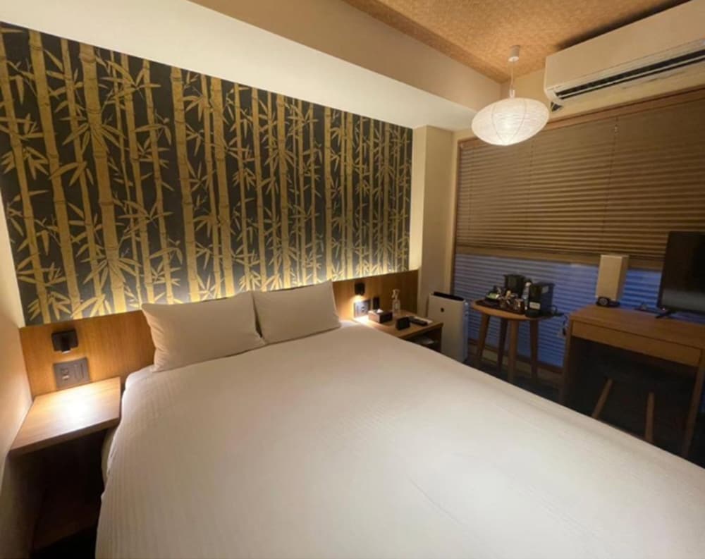 ECONOMY, DOUBLE BED