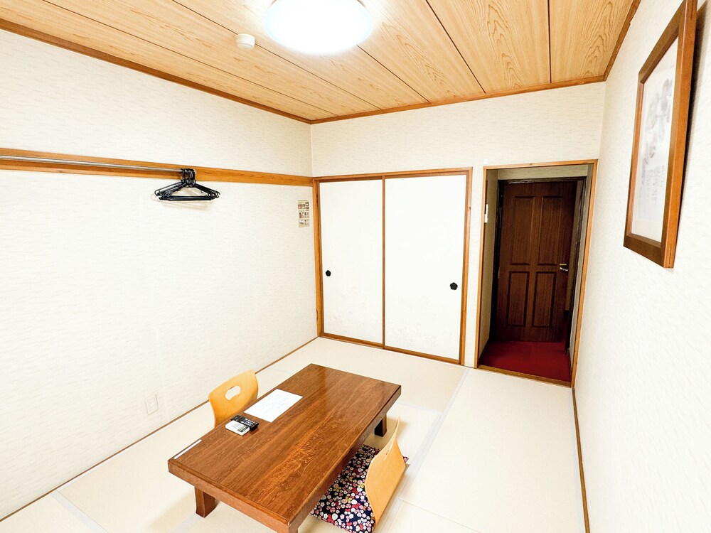 Belle Vue Nishiura 22/58