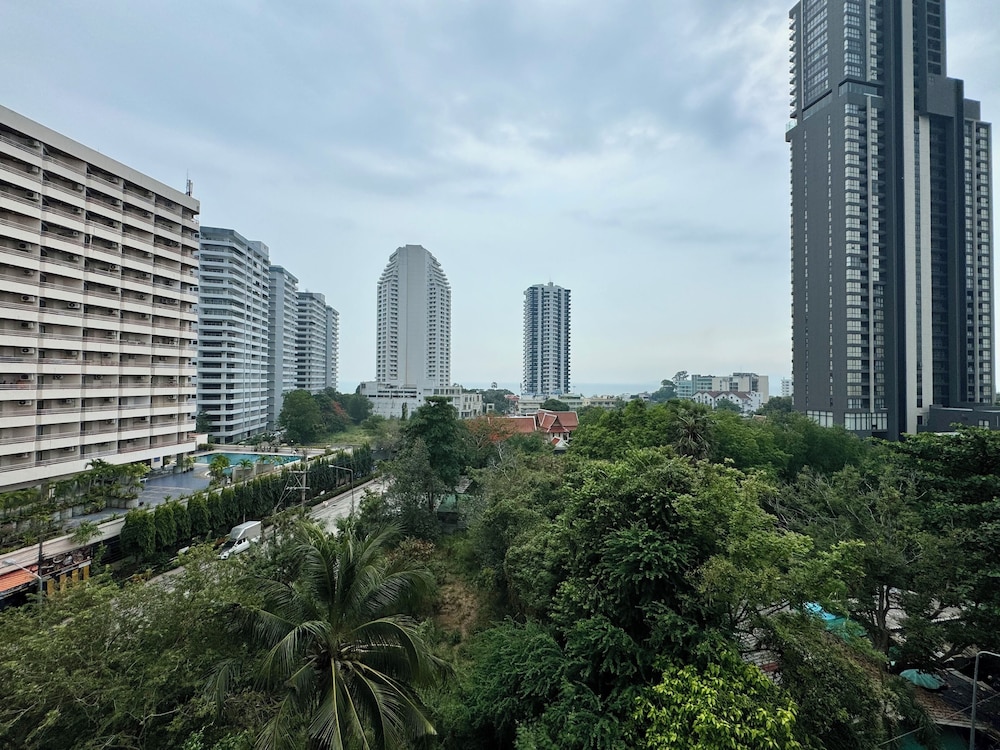 Laguna Bay 2 By Pattaya Sunny Rentals 40/50