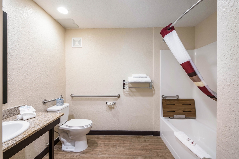 Red Roof Inn Ocala 14/37