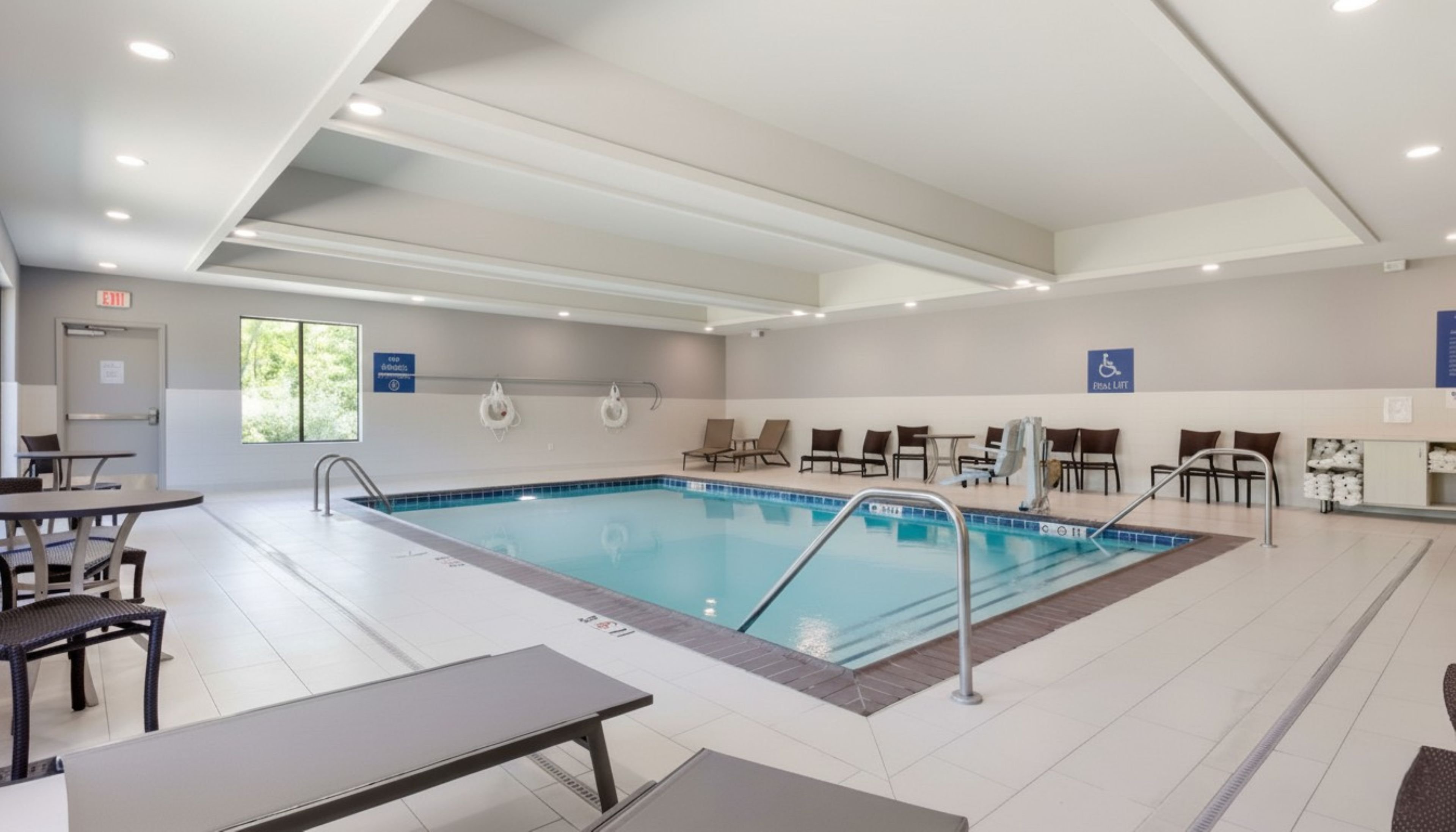 Best Western Plus Choctaw Inn & Suites 20/38
