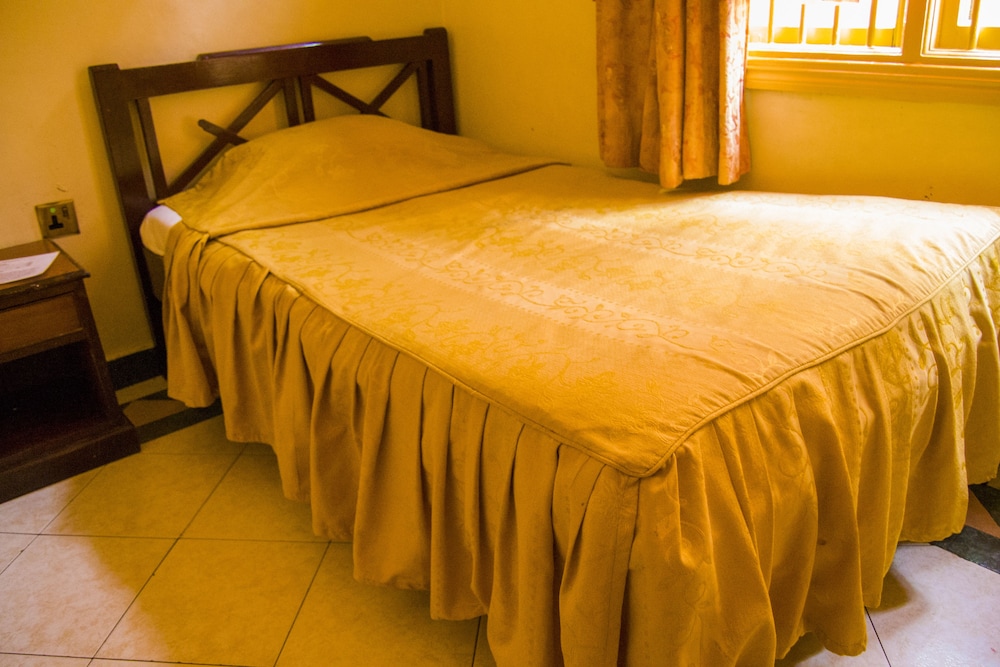Mooreland Hotel Nairobi 11/37
