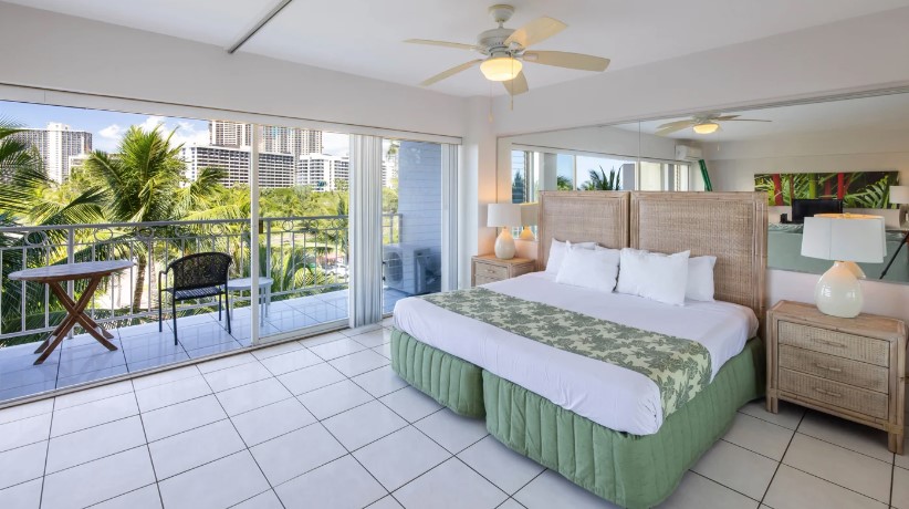 1 Bedroom, Suite, Ocean View, Waikiki Shore by OUTRIGGER 2/3