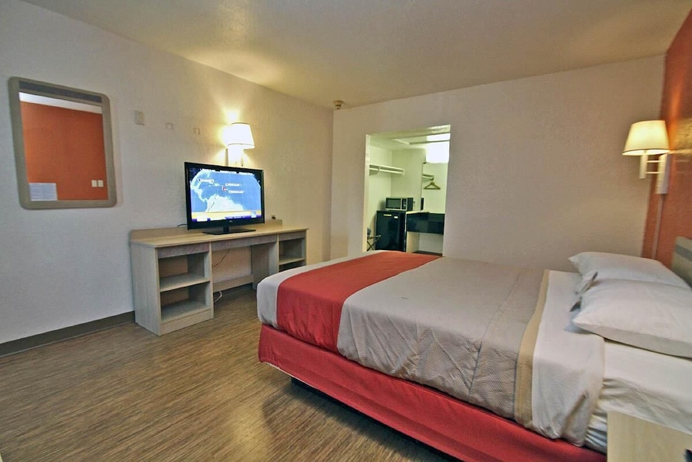 Motel6 Sallisaw, OK 13/38