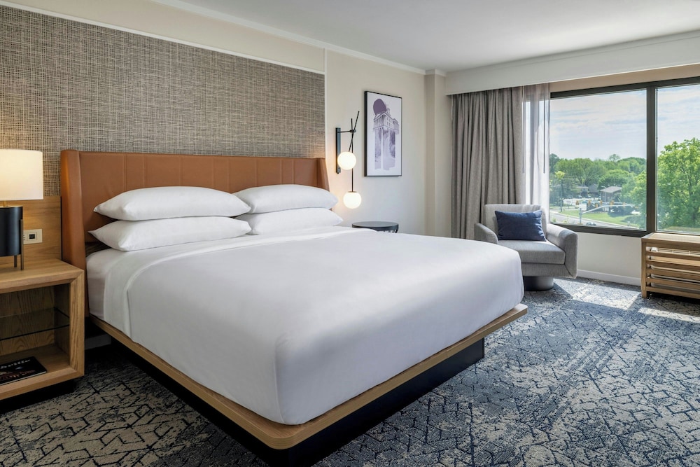 Sheraton Nashville Brentwood 12/50