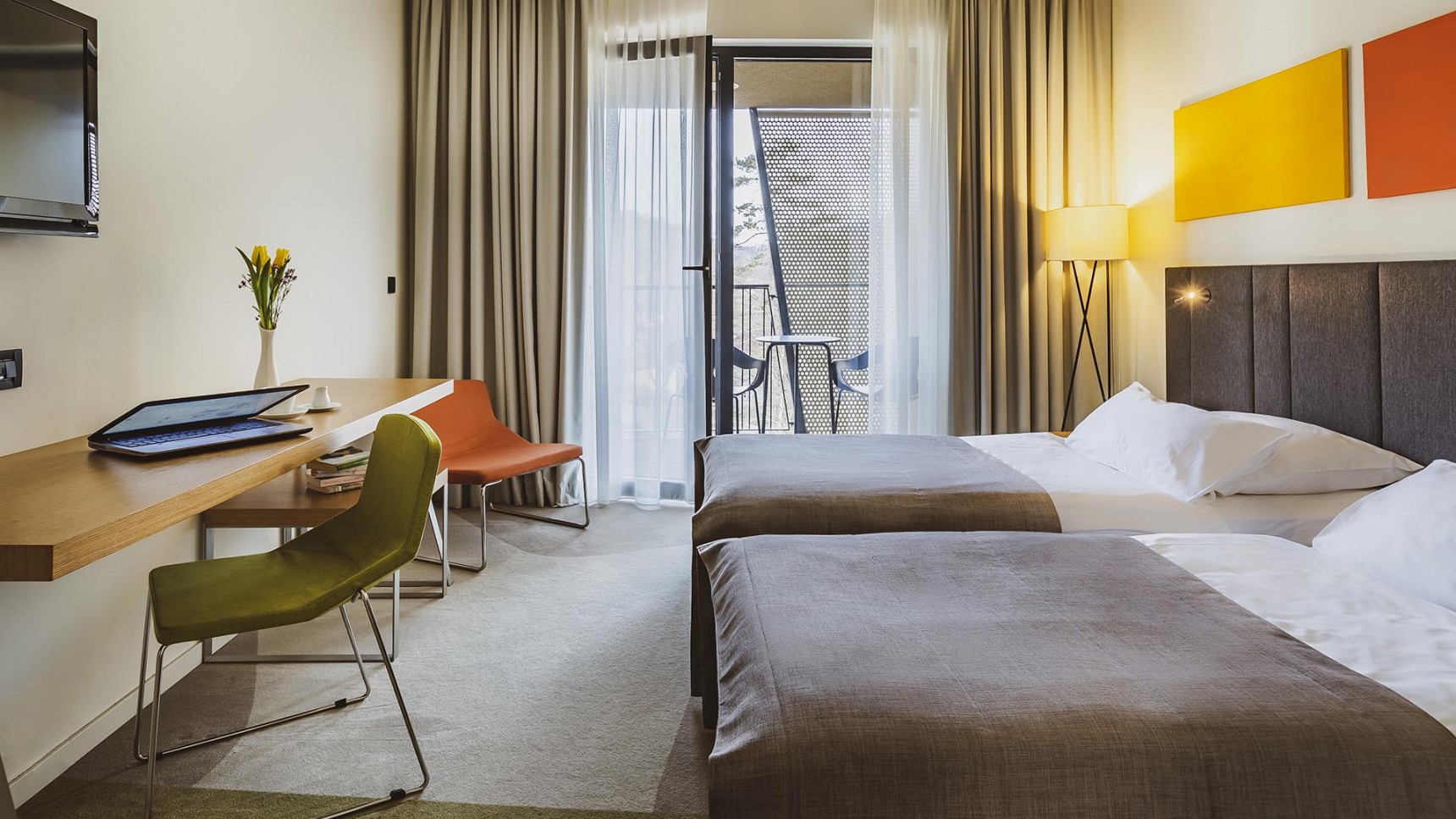 Premium, Double Bed, Front View