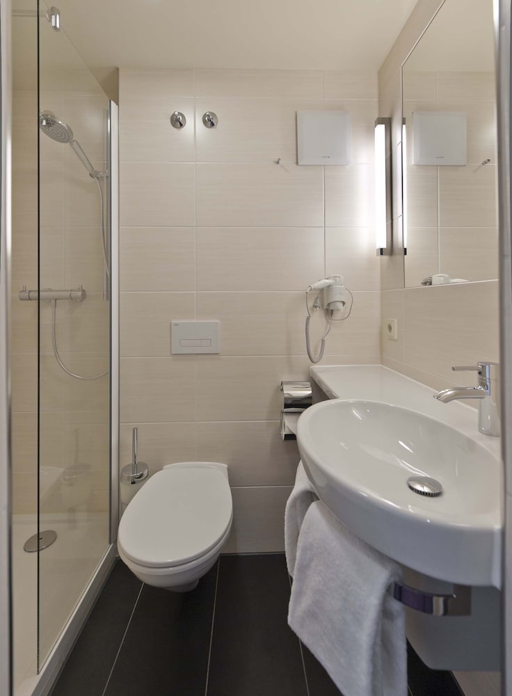 SERWAYS HOTEL HEILIGENROTH 21/24