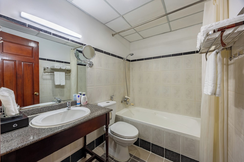 Superior, Twin Beds, A25 Hotel - 251 Hai Ba Trung HCM 7/10