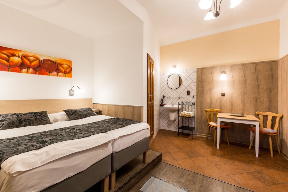 Aparthotel Davids 12/50