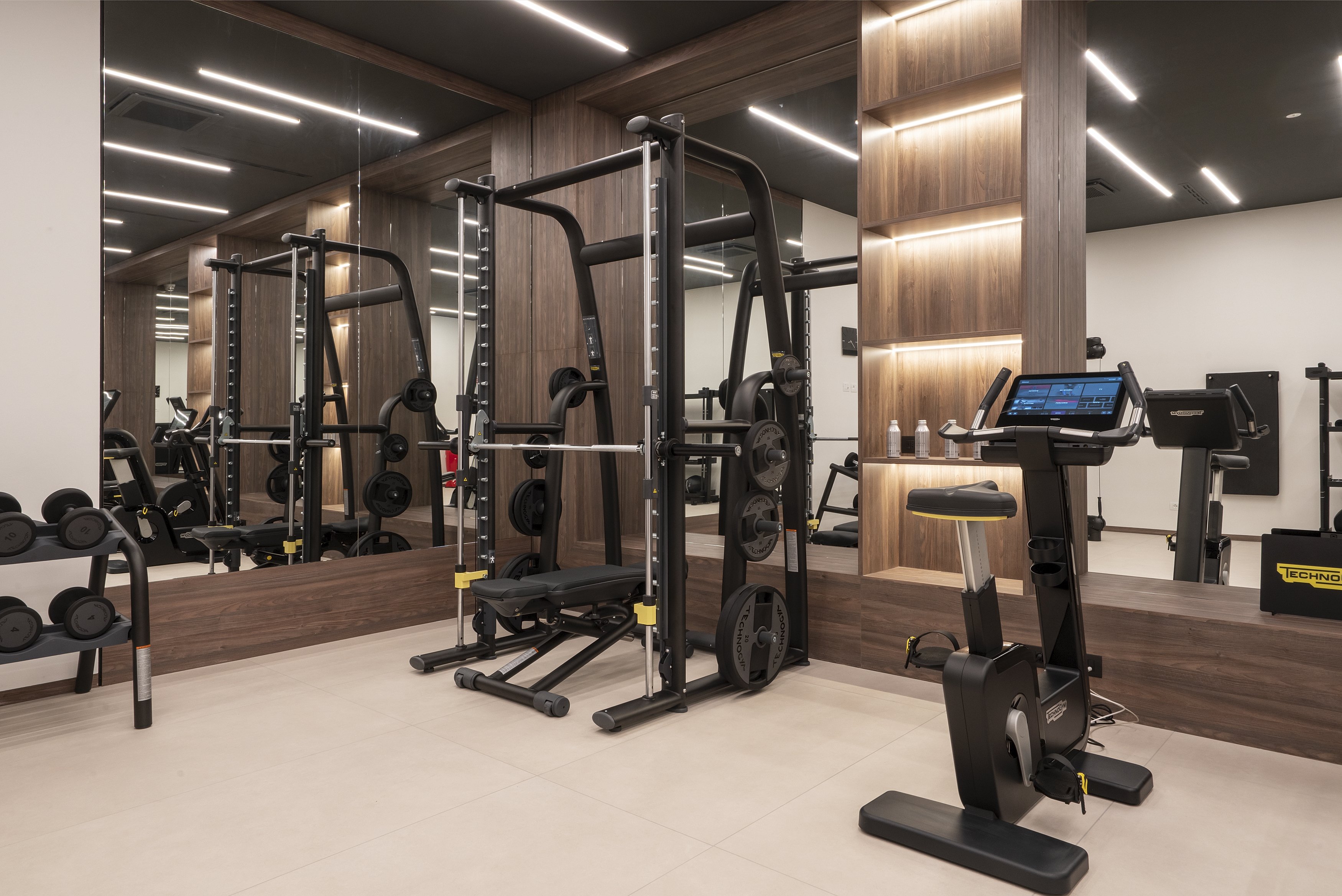 ARIA Retreat and SPA 43/65