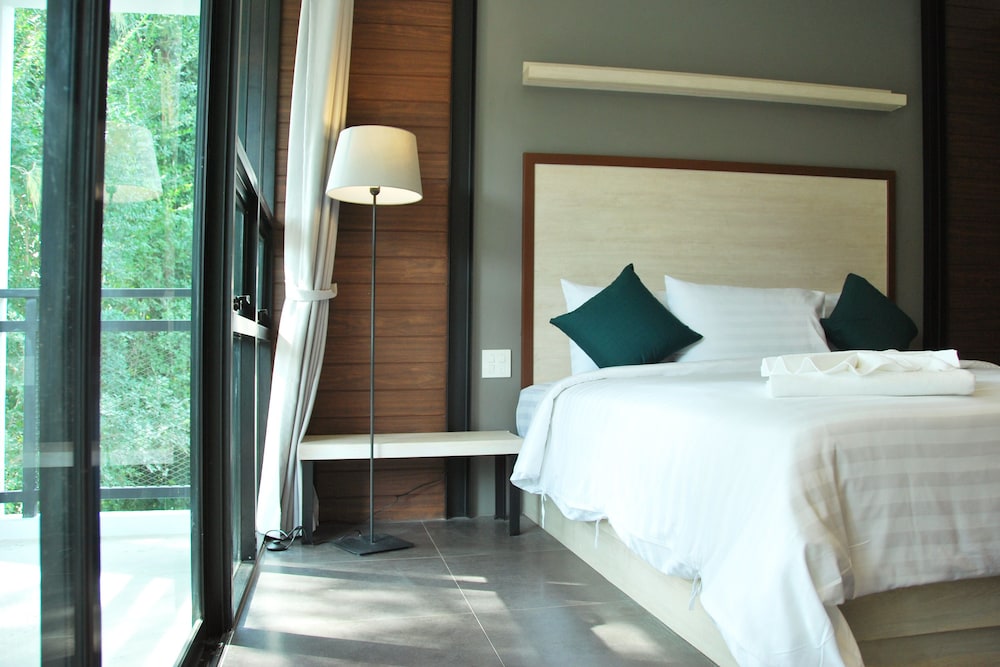 Bluemoon Hotel Cha-Am 23/59
