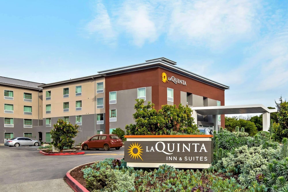 La Quinta Inn & Suites by Wyndham San Francisco Airport N 2/23