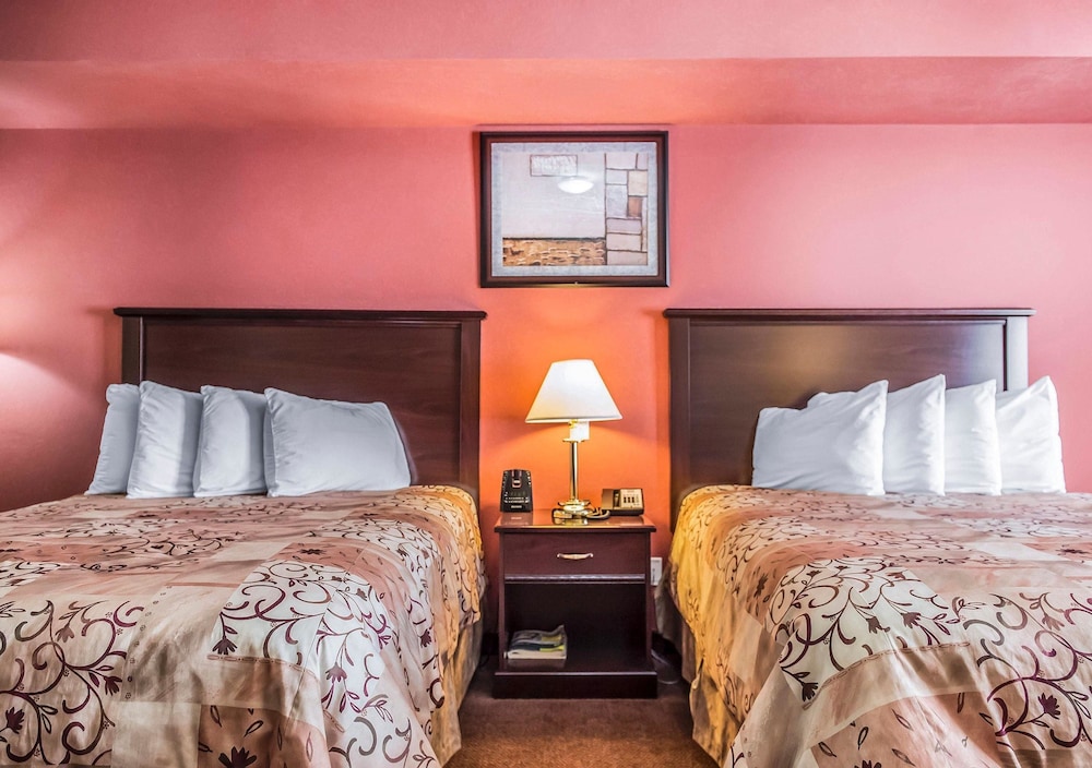 Quality Inn Orleans, ON 20/53