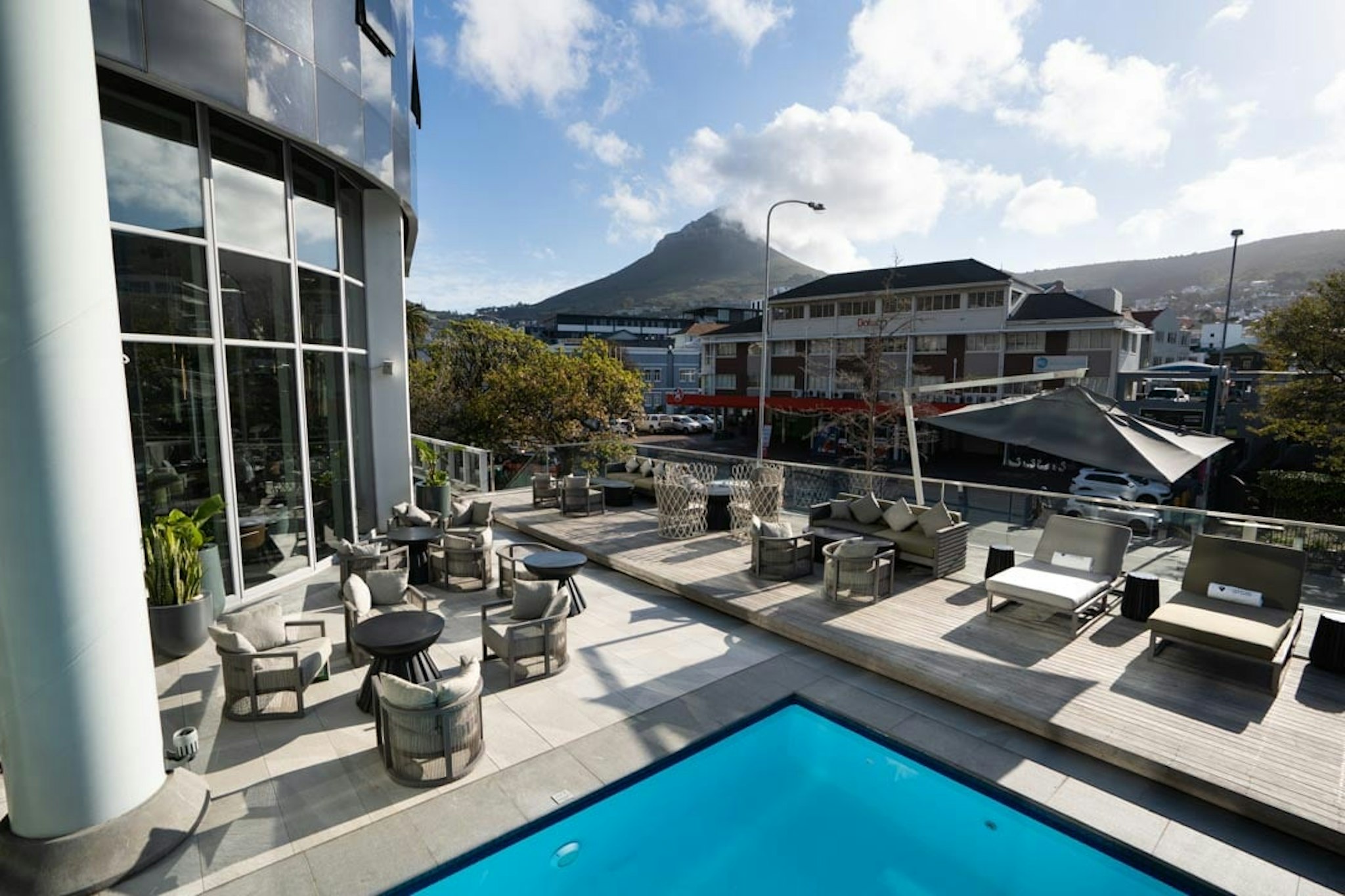 The Capital 15 on Orange Hotel 20/21