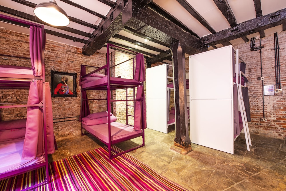 SAFESTAY YORK 21/29