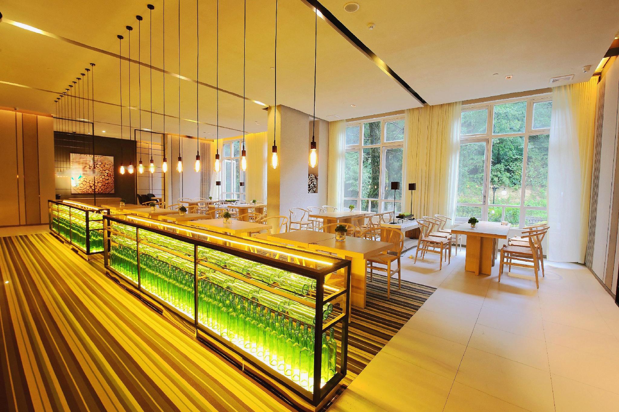 Jinjiang Inn Select (Lushan Scenic Area Xiangshan Road Yunzhong) 42/50