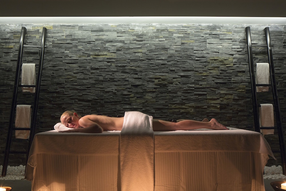 Patmos Aktis Suites And Spa 53/86