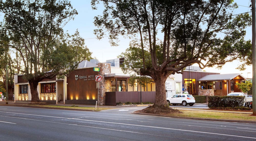 Nightcap at Federal Hotel Toowoomba 61/62