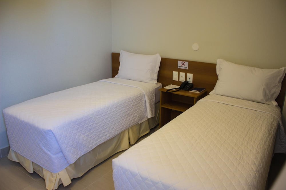 Aquarena Hotel 24/62