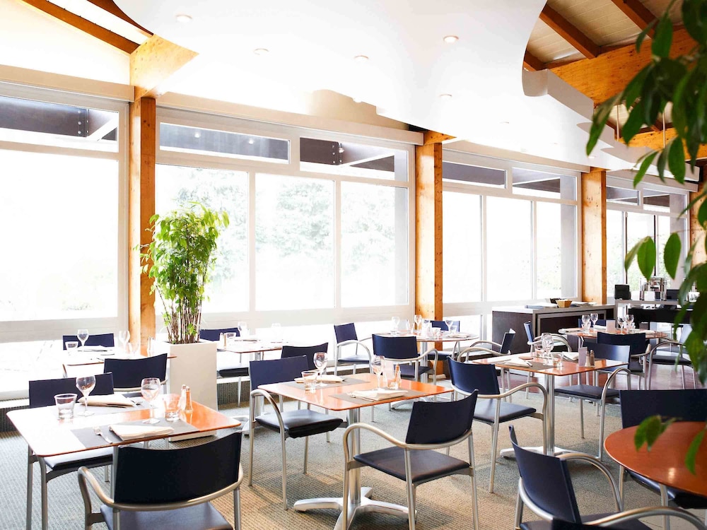 Novotel Grenoble Nord 63/78