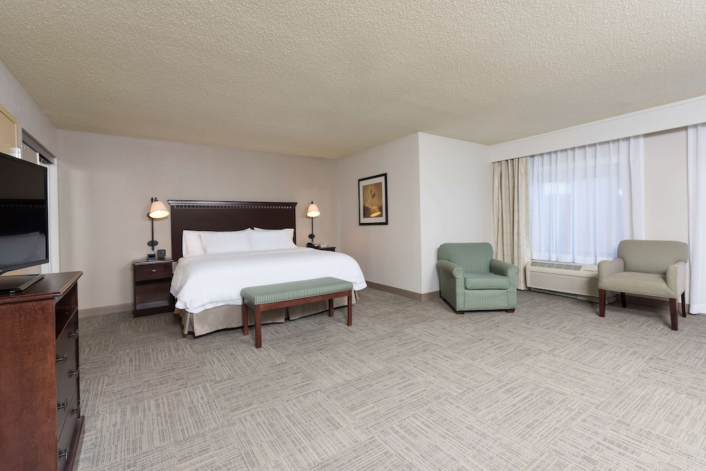 Hampton Inn & Suites Hartford - Manchester 19/61