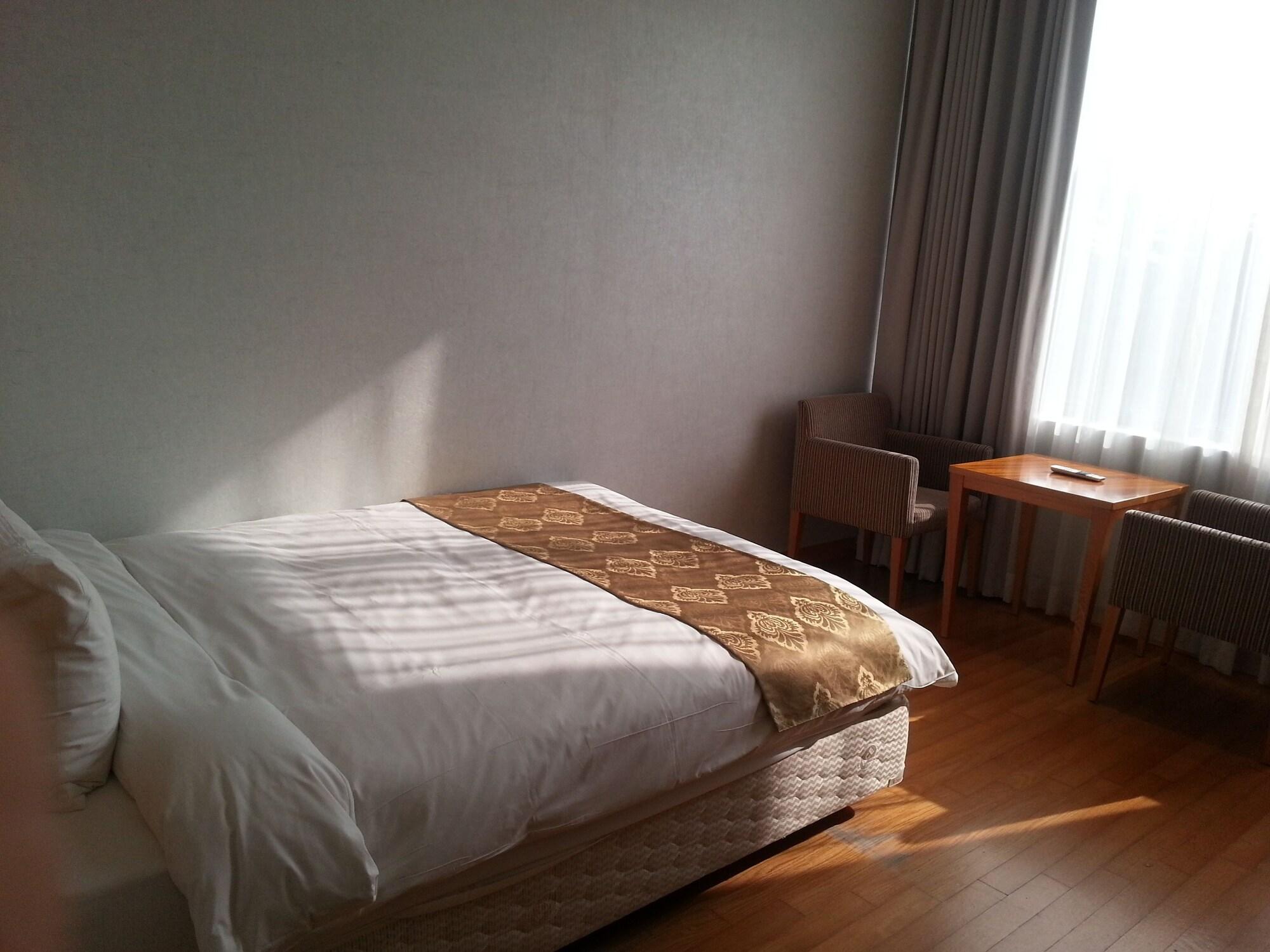Gyungpo Beach Hotel 9/69