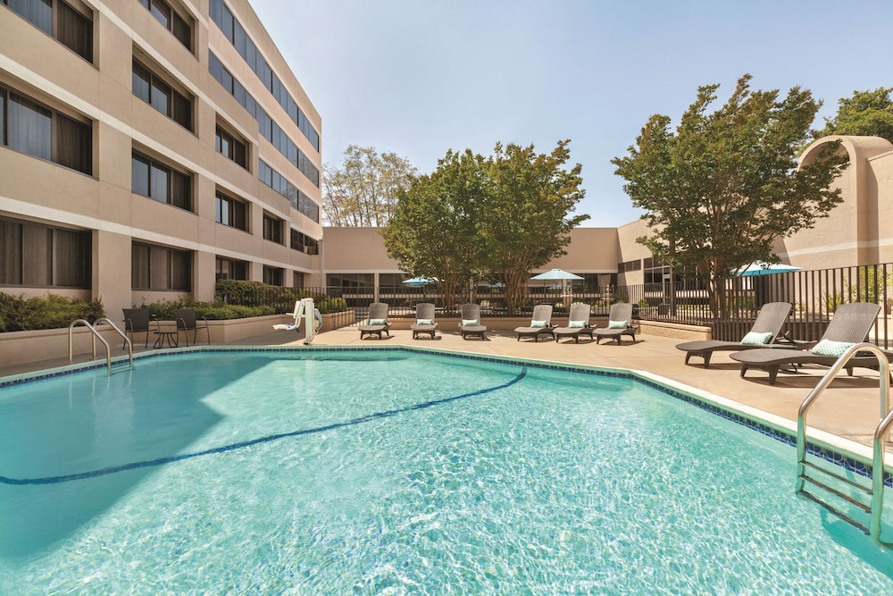 Radisson Hotel Sunnyvale - Silicon Valley 18/39
