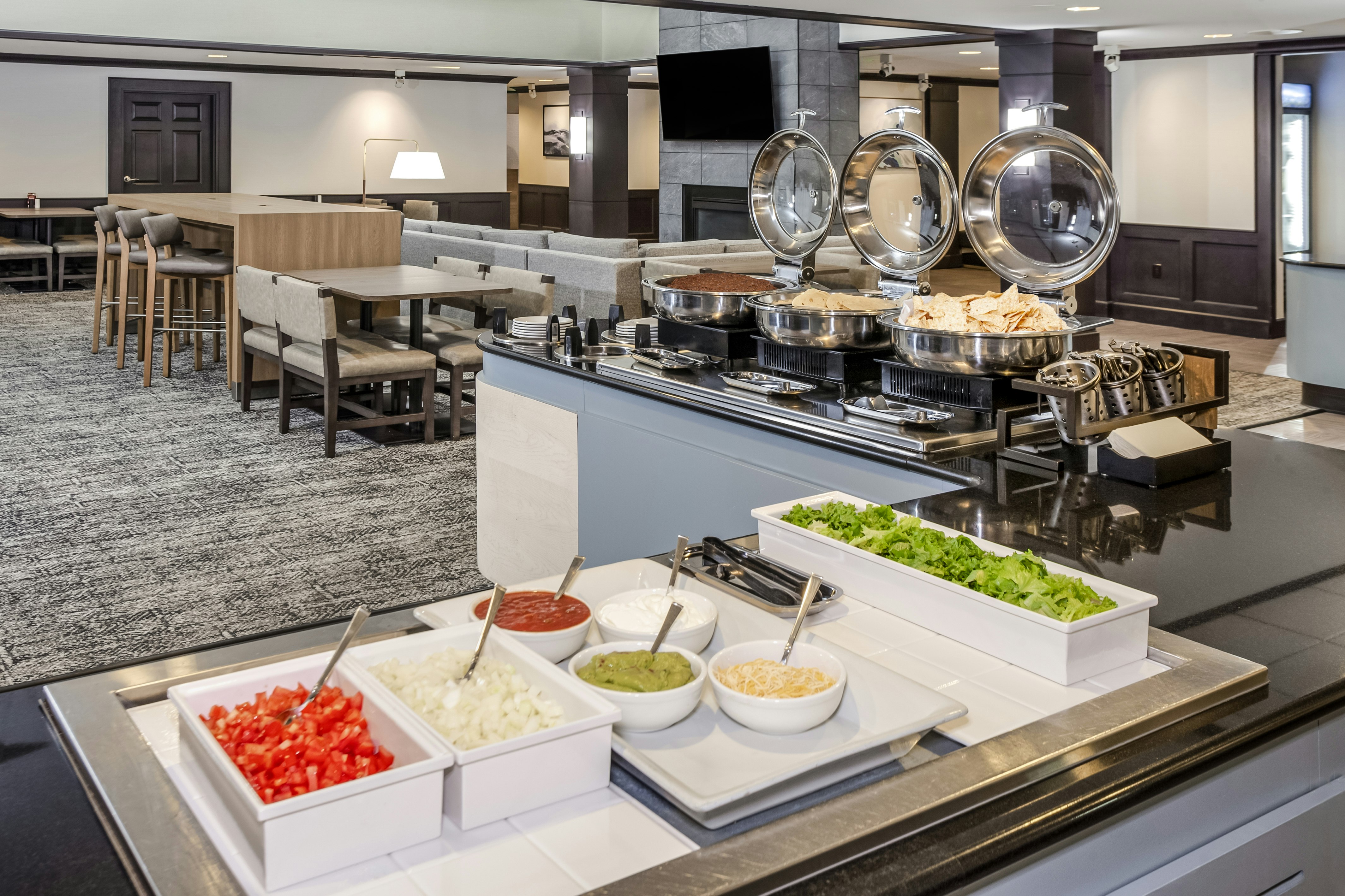 Staybridge Suites Williamsville Buffalo by IHG 55/65