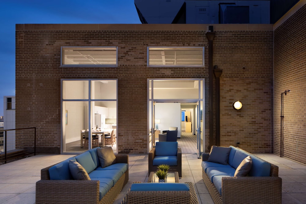 Sonesta ES Suites New Orleans Downtown 28/41