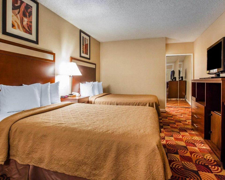 Room, 2 Double Beds, Smoking