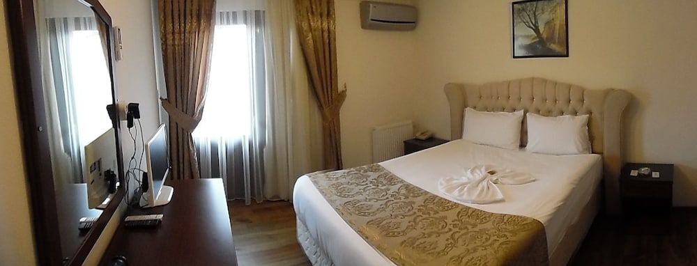 Hotel Ankatra 18/70