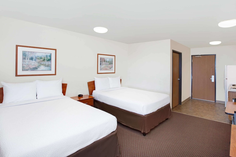 WoodSpring Suites Amarillo East I-40 10/34