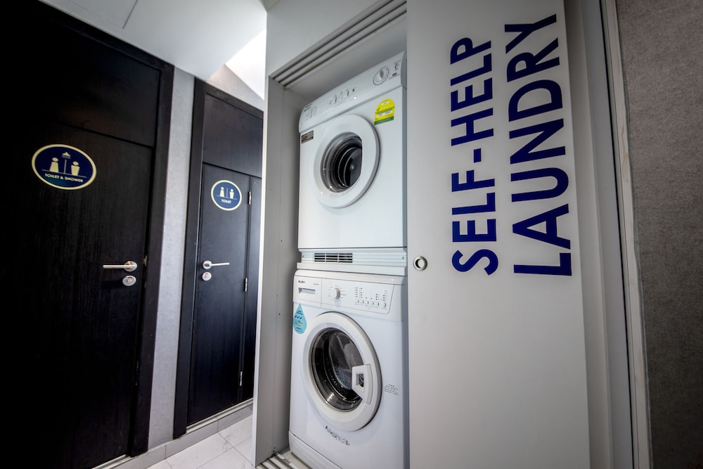 Cube Boutique Capsule Hotel Kampong Glam 12/26