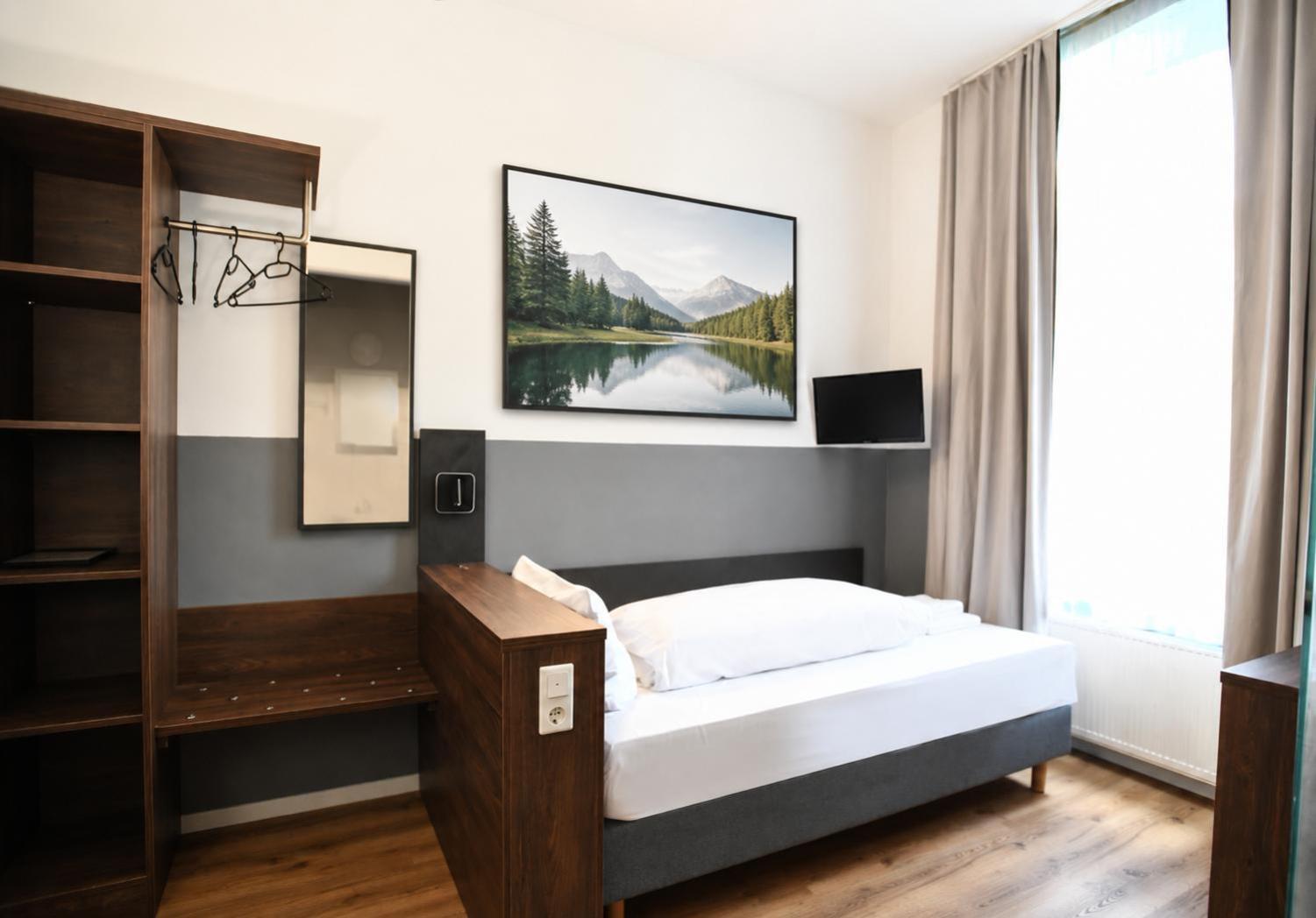 Apadana Hotel 15/50