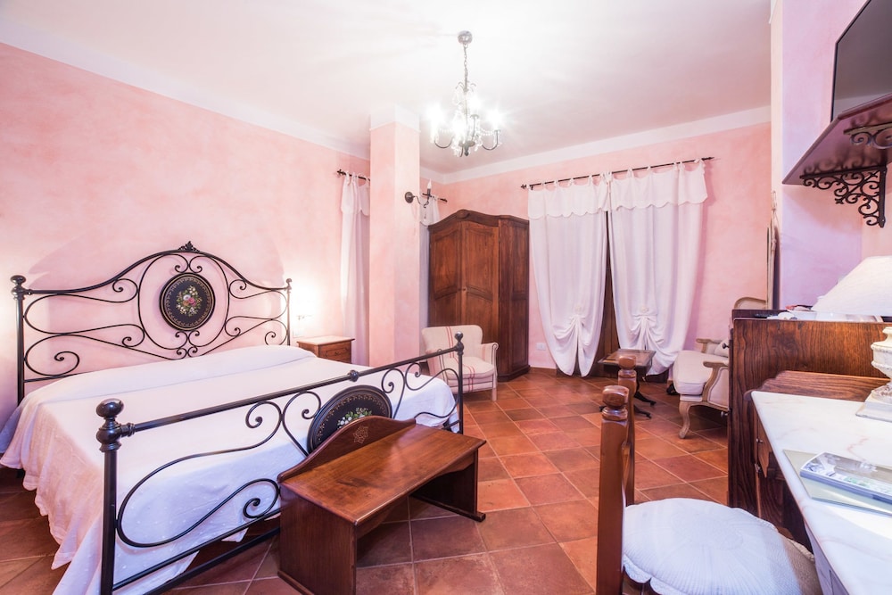 Relais Du Silence Pian Delle Starze 10/31
