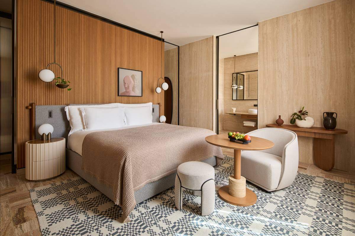 Lata Suite