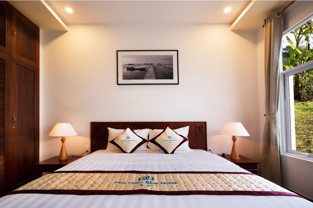 Phu Quoc Blue Hotel 6/18