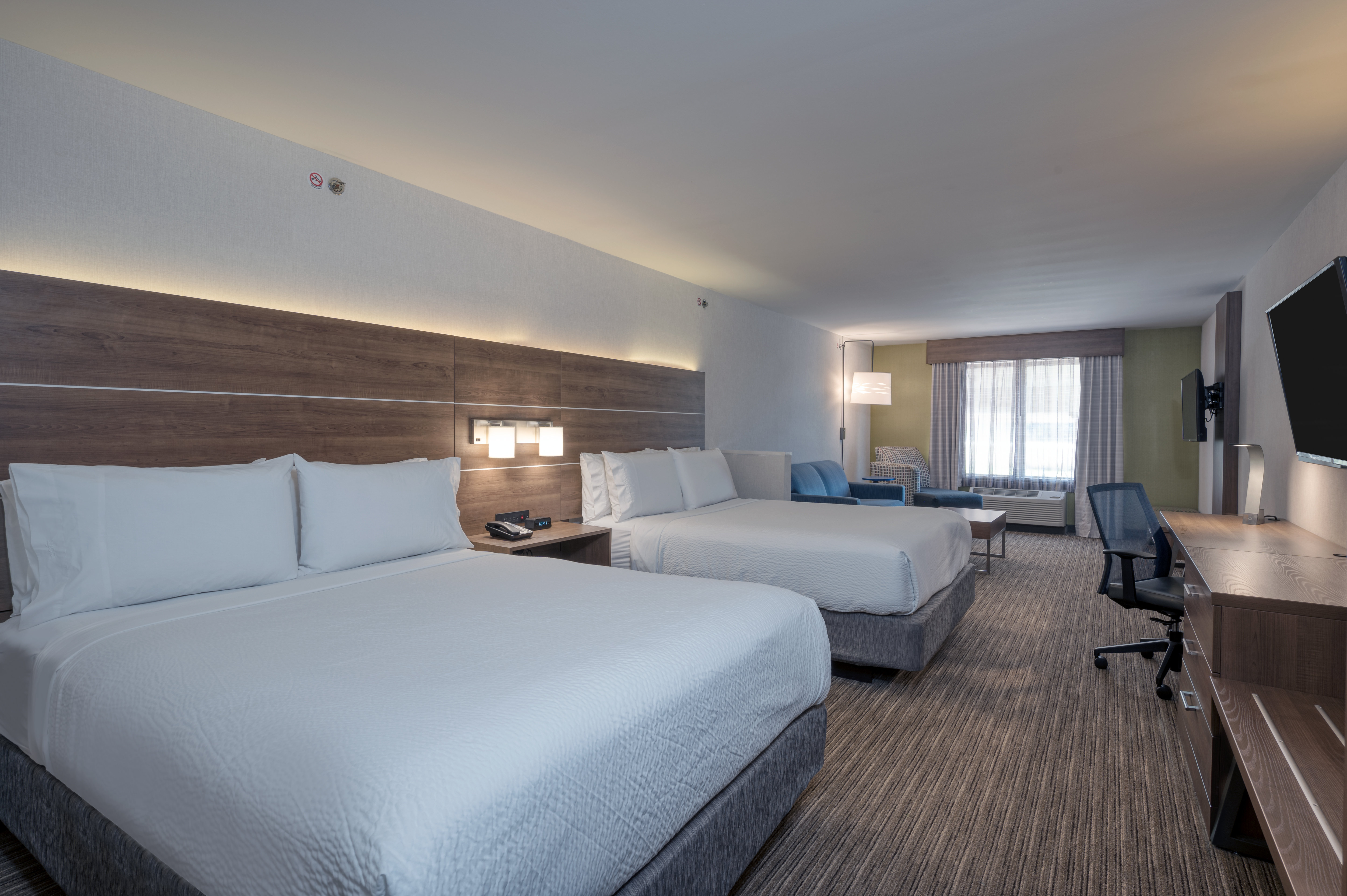 suite, 2 queen beds