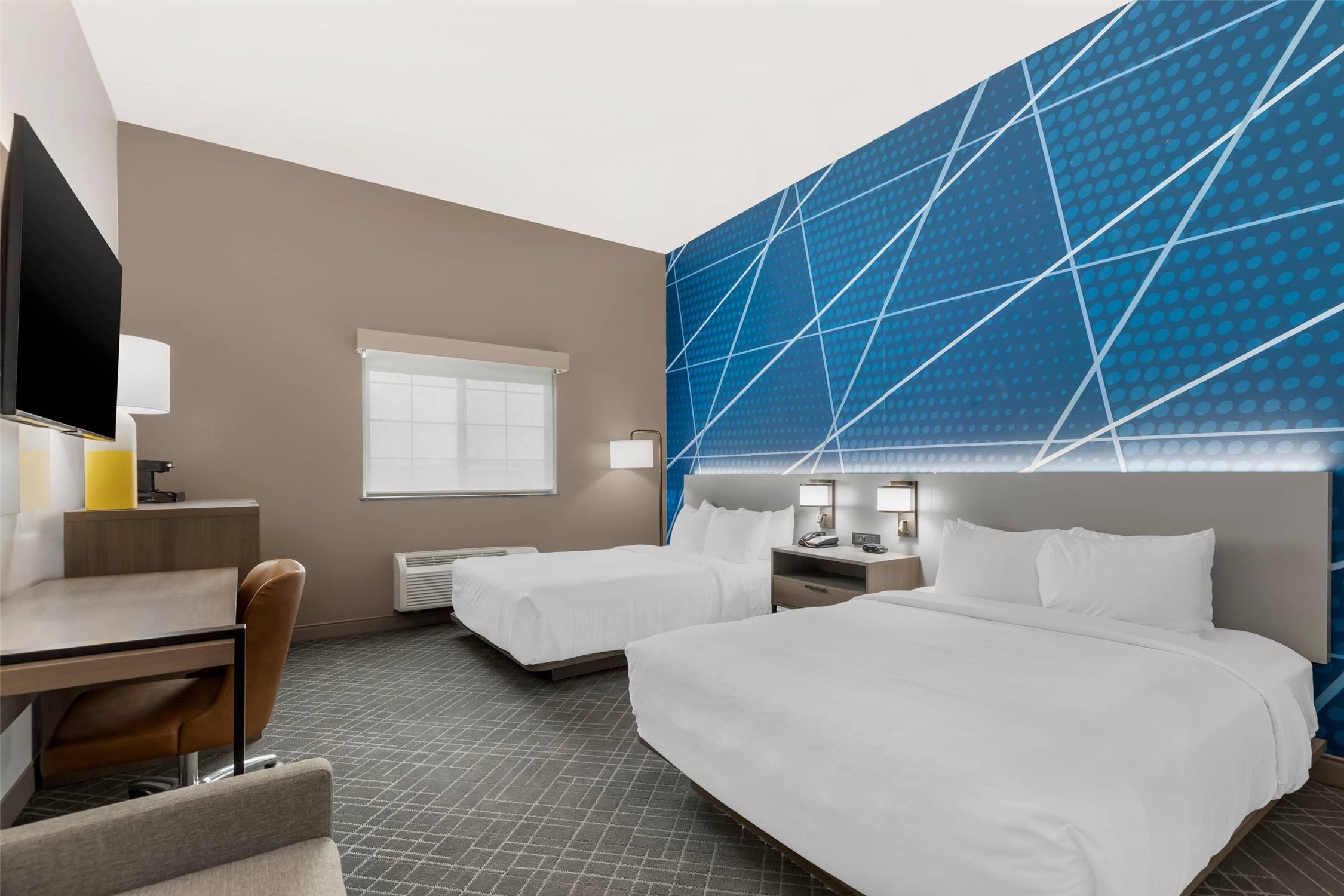 COMFORT INN BALLARD-ROOSEVELT 12/30