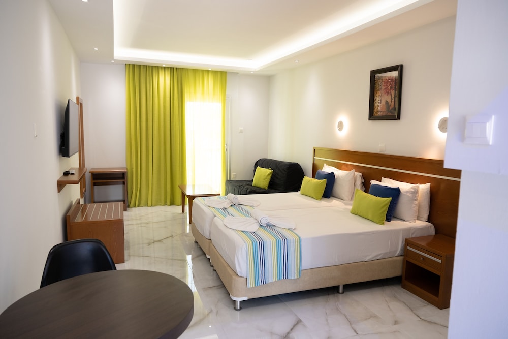 Loutsiana Hotel Apartments 21/63