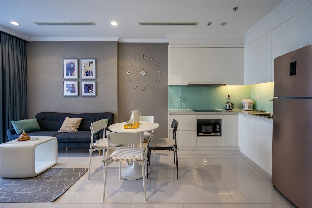 Hoasun Boutique Apartment - Vinhomes Central Park 27/50