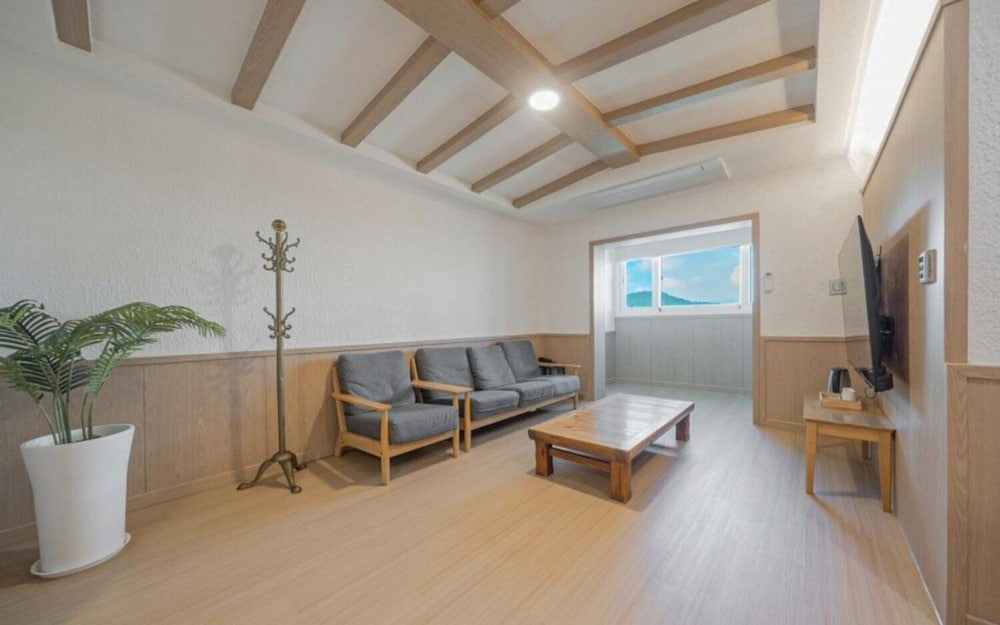 Incheon Airport Hotel Oceanside 58/75