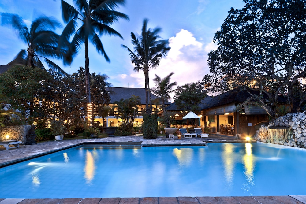 PALM GARDEN HOTEL 6/33